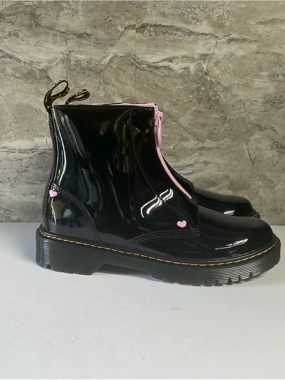 Dr. Martens JUNIOR HEART NAPPA PATENT LEATHER PULL-ON BOOTS - Picture 12 of 12